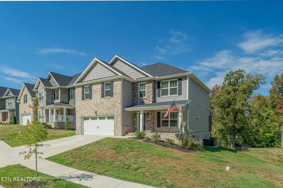 112 Kingberry St, Oak Ridge, TN 37830 - #2
