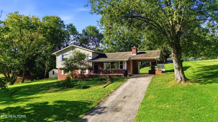 4417 Silverhill Drive, Knoxville, TN 37921 - #2