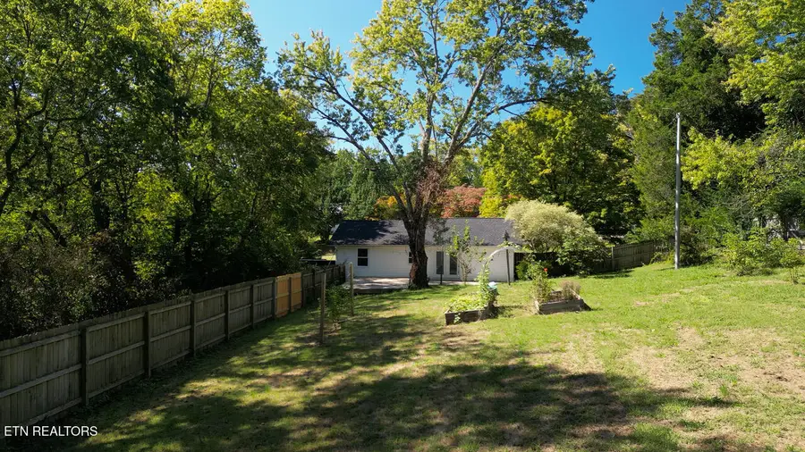 2320 Ault Rd, Knoxville, TN 37914 - #3