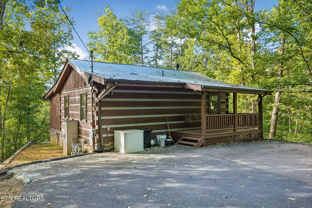 3040 Patty View Way, Pigeon Forge, TN 37862 - #1