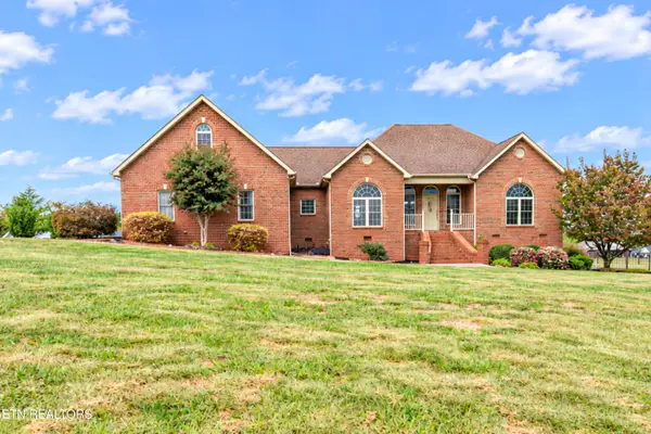 616 Kinsey Davis Drive, Walland, TN 37886