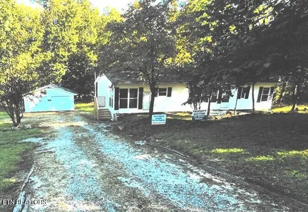 1648 Dutch Valley Rd, Clinton, TN 37716