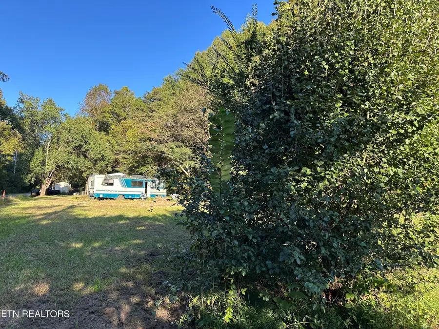 9107 Pickens Gap Rd, Knoxville, TN 37920 - #2