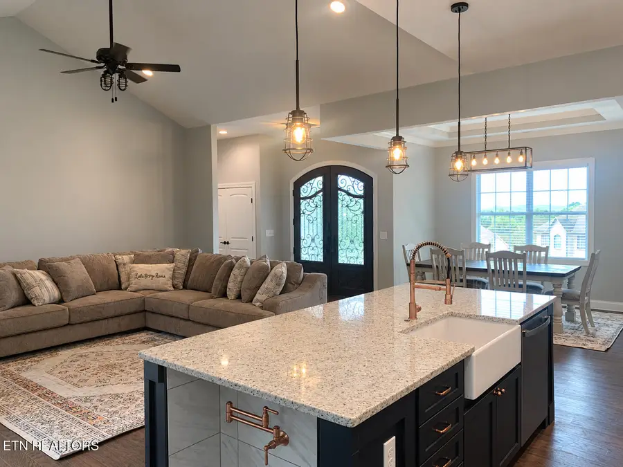 8026 Canter Lane, Powell, TN 37849 - #3