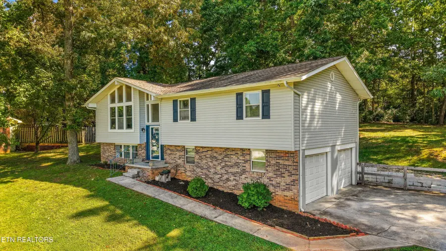 8804 Mallow Drive, Knoxville, TN 37922 - #2
