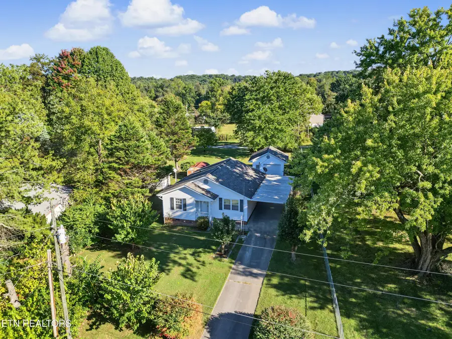 911 Michelle Drive, Friendsville, TN 37737 - #2