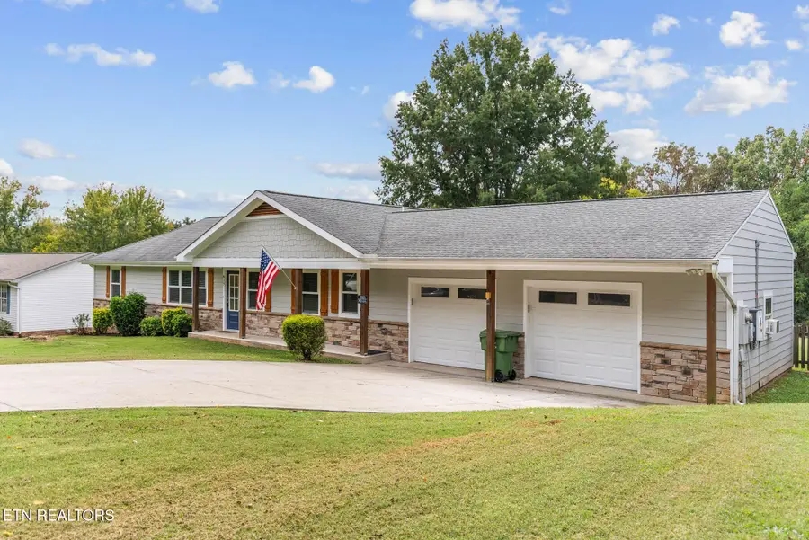 917 Huntington Farms Rd, Maryville, TN 37803 - #2