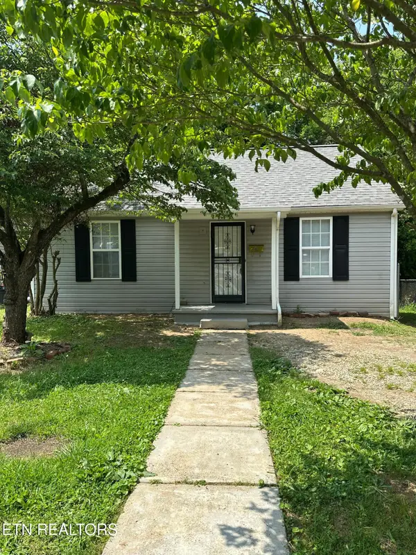 4033 Ivy Ave, Knoxville, TN 37914