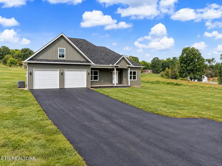 3644 Miser Station Rd, Louisville, TN 37777 - #2