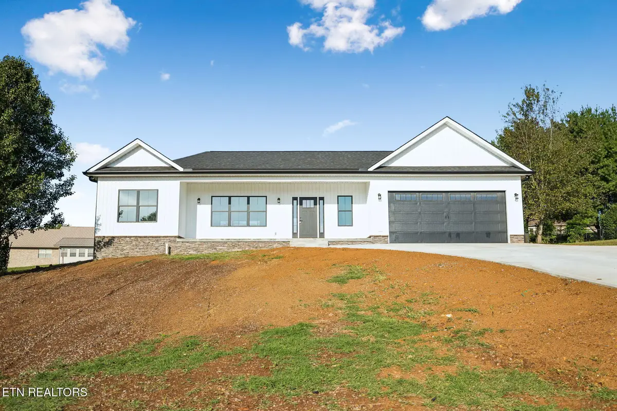 1259 Stewart St, Sevierville, TN 37876 - #1