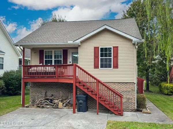 851 Plantation Drive, Pigeon Forge, TN 37863