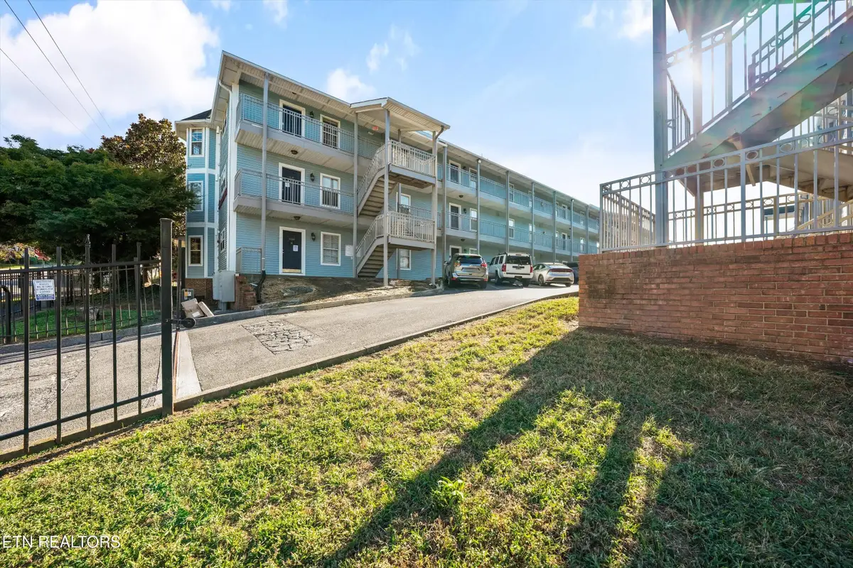 1628 Queen Anne Way, Knoxville, TN 37916 - #1