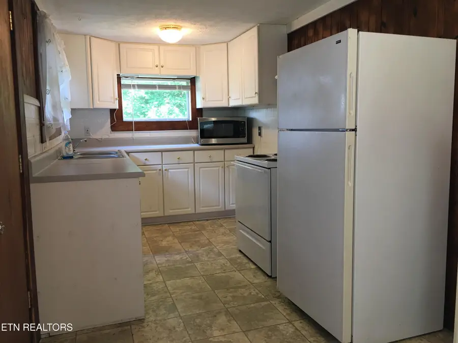 2650 Tuckaleechee Pike, Maryville, TN 37803 - #2