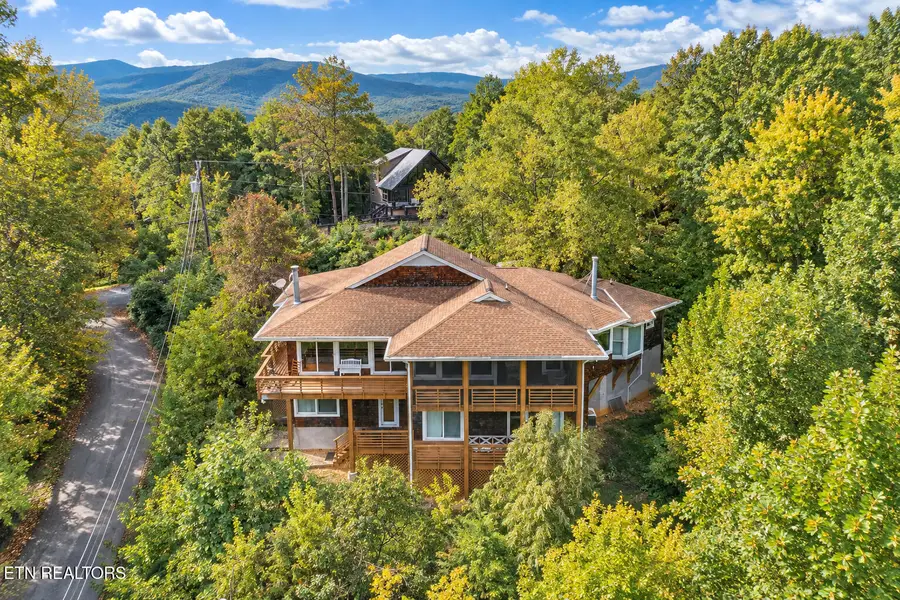 504 Matterhorn Drive, Gatlinburg, TN 37738 - #2