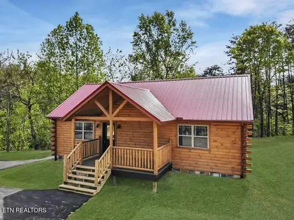 1140 Pinyon Circle, Pigeon Forge, TN 37863