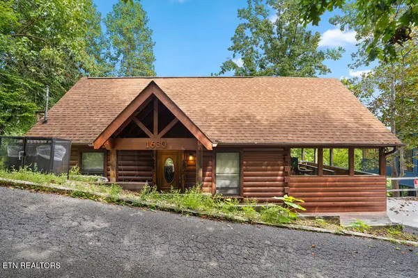 1630 Ridgecrest Drive, Sevierville, TN 37876