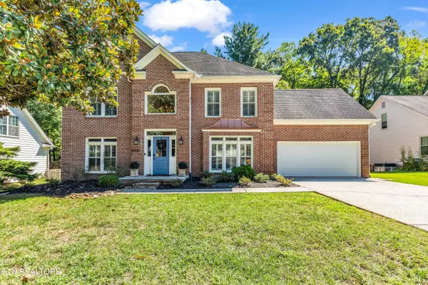 8220 Birch Run Lane, Knoxville, TN 37919