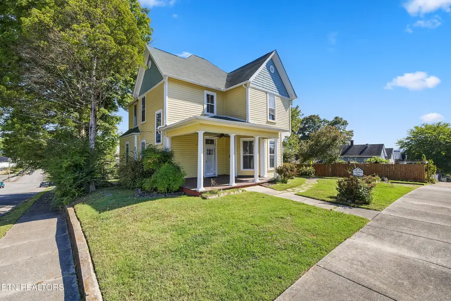 215 N C St, Lenoir City, TN 37771 - #3