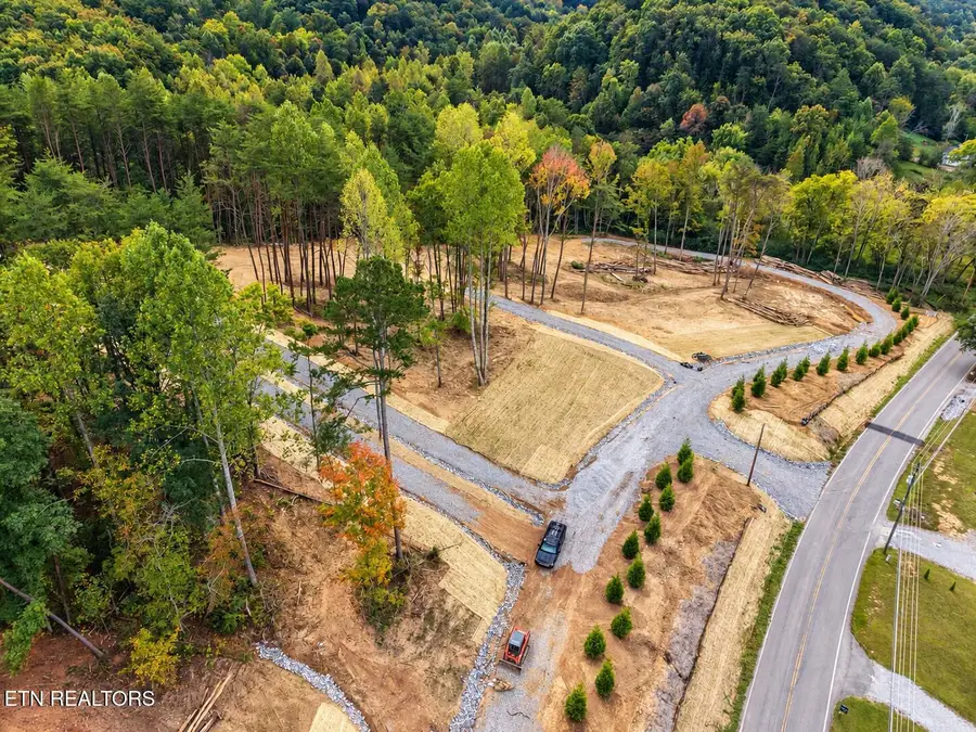 1170 Tarklin Valley Rd, Knoxville, TN 37924 - #3