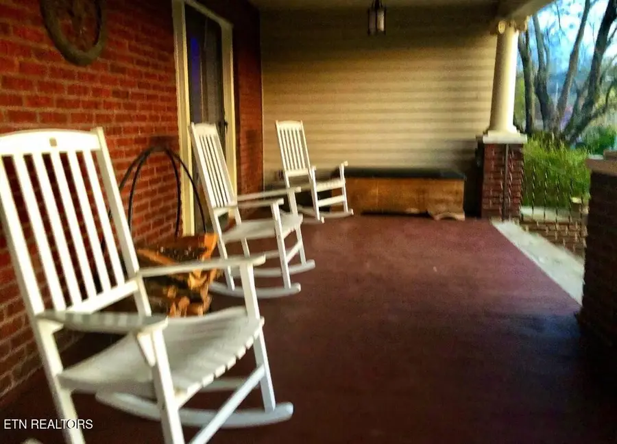 406 N 25th St, Middlesboro, KY 40965 - #3
