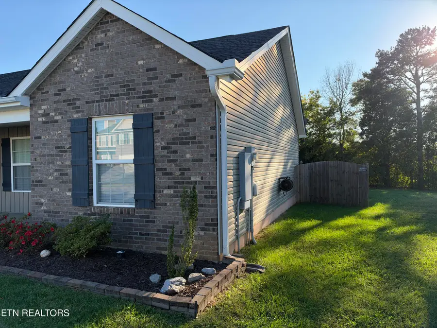 2721 Palace Green Rd, Knoxville, TN 37924 - #2