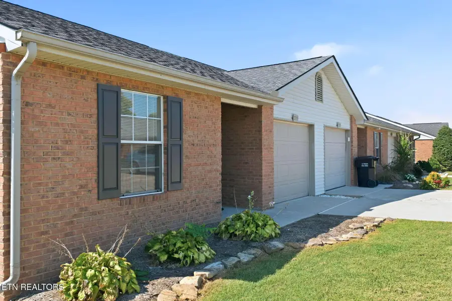 7209 Lyngate Blvd, Powell, TN 37849 - #2
