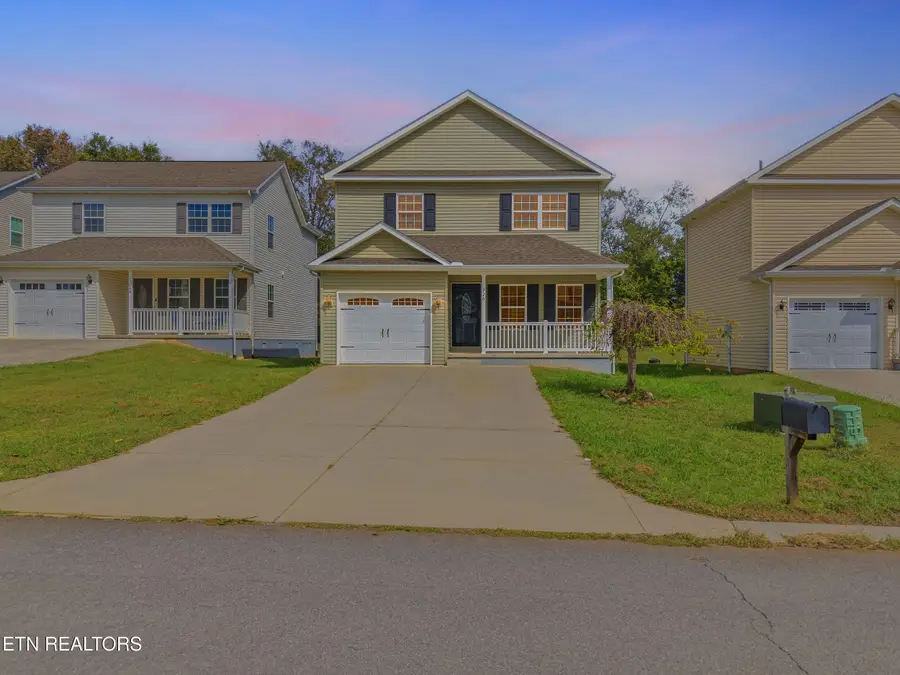 226 Heritage Crossing Drive, Maryville, TN 37804 - #2
