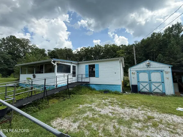 106 Black Hollow Rd, Rockwood, TN 37854