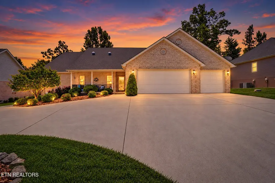 207 Forest Hill Drive, Crossville, TN 38558 - #2