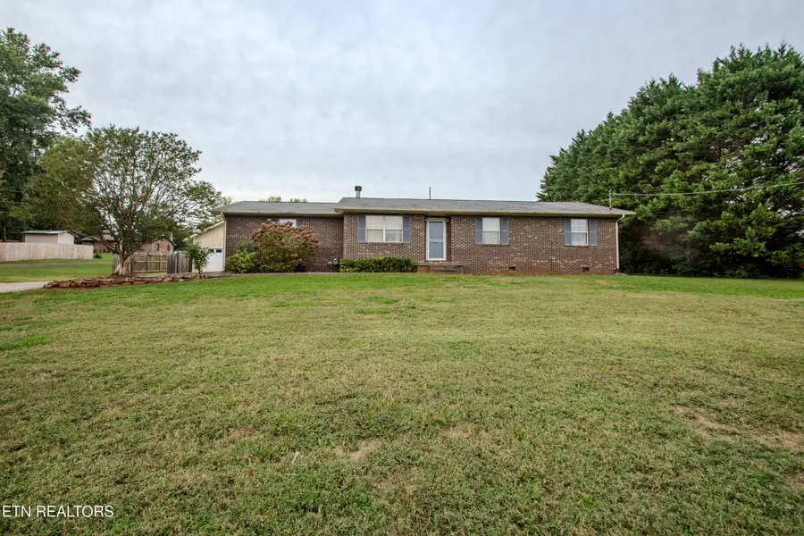 1194 Rawhide Tr, Lenoir City, TN 37772 - #2