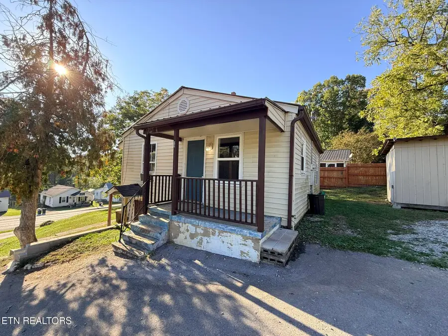 507 S Indiana Ave, Lafollette, TN 37766 - #2
