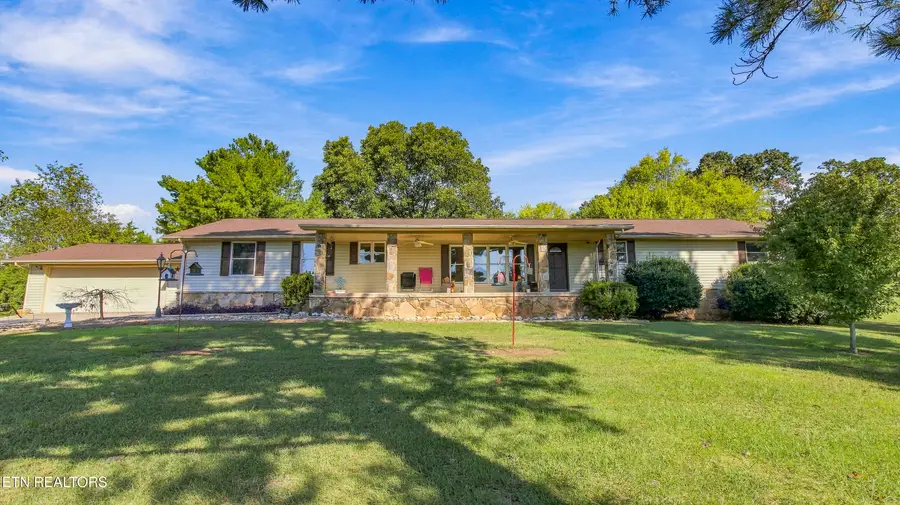 353 Bell View Rd, Greenback, TN 37742 - #3