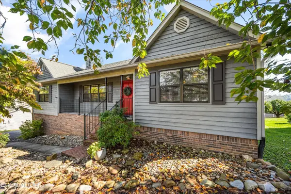 900 View Harbour Rd, Knoxville, TN 37934