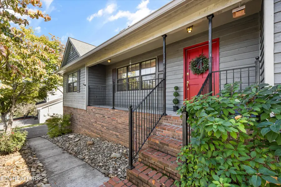 900 View Harbour Rd, Knoxville, TN 37934 - #2