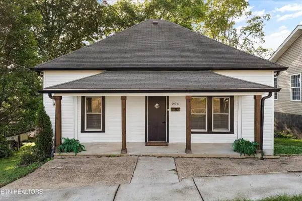 204 E 1st Ave, Lenoir City, TN 37771