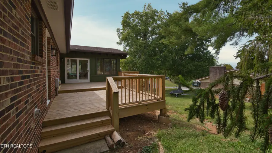 935 Devon Circle, Maryville, TN 37804 - #3