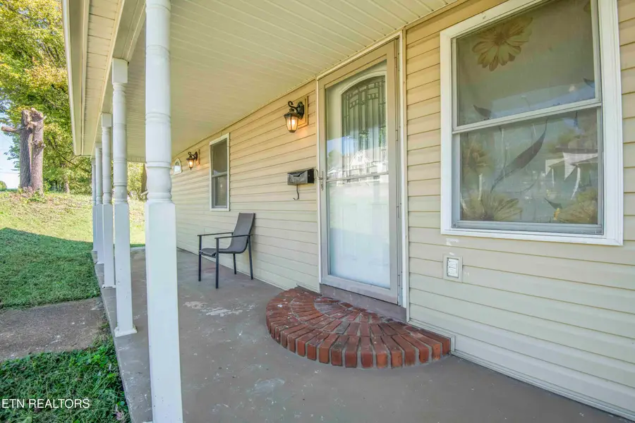 1000 W Broadway St, Lenoir City, TN 37771 - #3