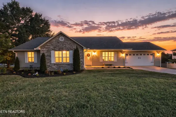 3190 Shaconage Tr, Sevierville, TN 37876