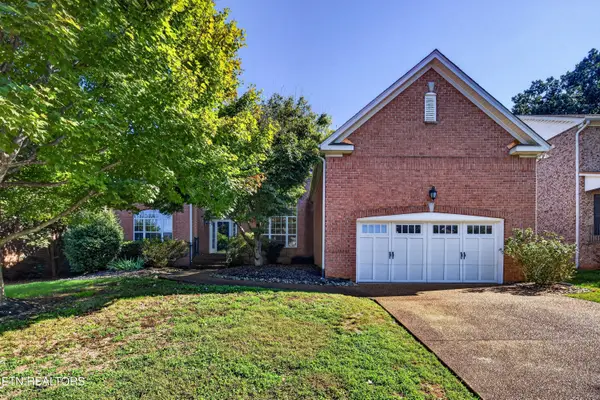1238 Vale View Rd, Knoxville, TN 37922