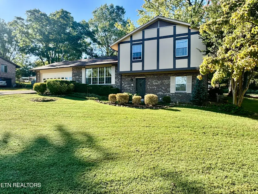 910 Lakewood Drive, Jefferson City, TN 37760 - #3