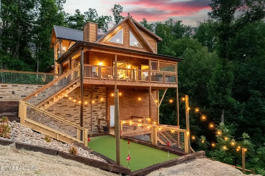 466 Loop Rd, Gatlinburg, TN 37738 - #2
