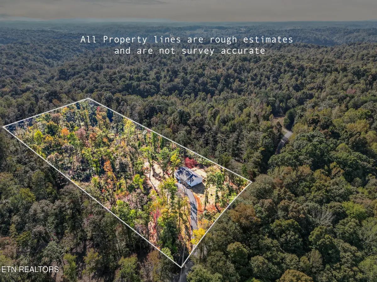 997 Hutchins Bend Rd, Sparta, TN 38583 - #1