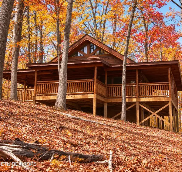 4408 Ashli Erin Way, Gatlinburg, TN 37738