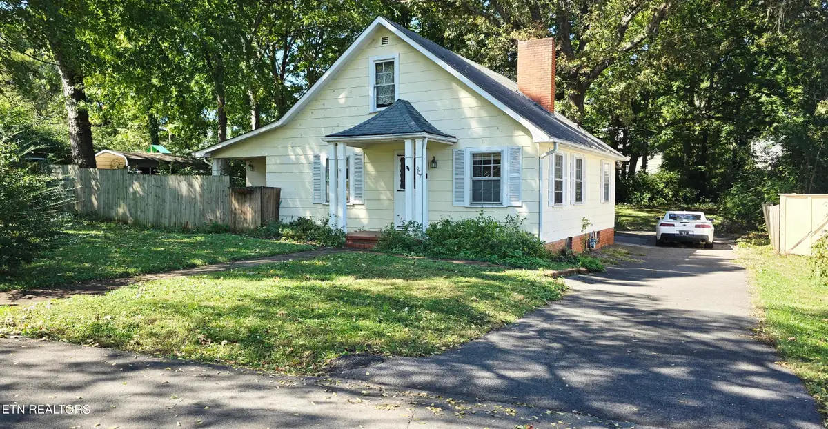 907 Sterling Ave, Maryville, TN 37803 - #1