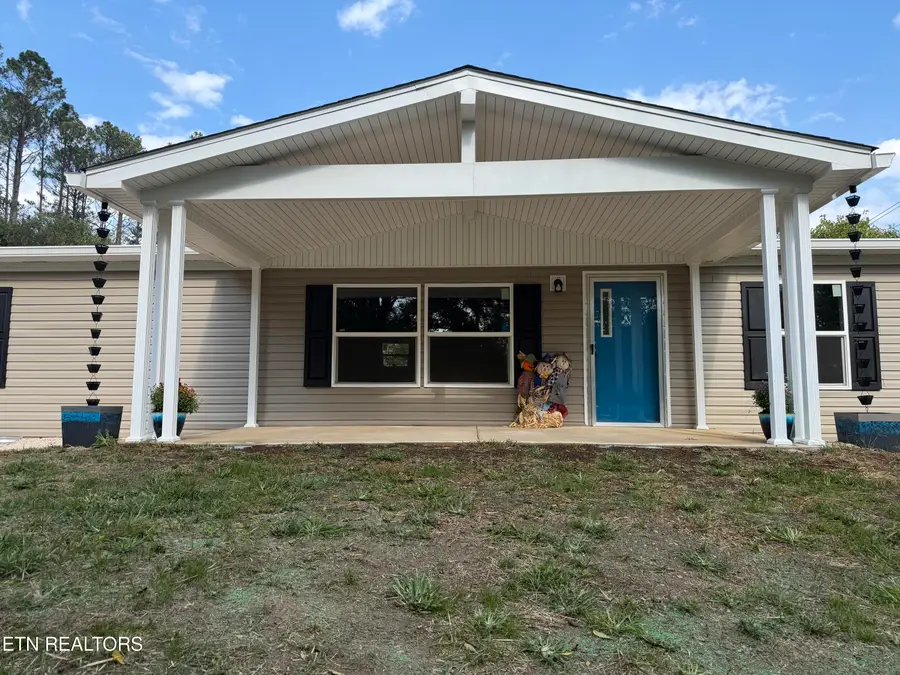 19185 Martel Rd, Lenoir City, TN 37772 - #2