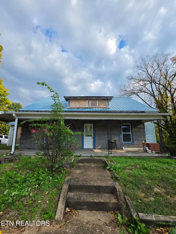900 W Broadway St, Lenoir City, TN 37771