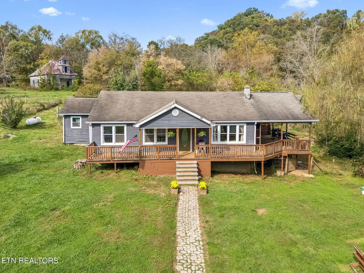3134 Highway 131, Washburn, TN 37888 - #1