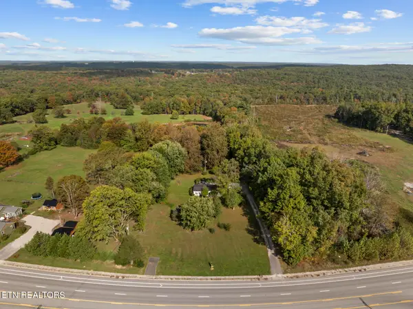 3533 Peavine Rd, Crossville, TN 38571
