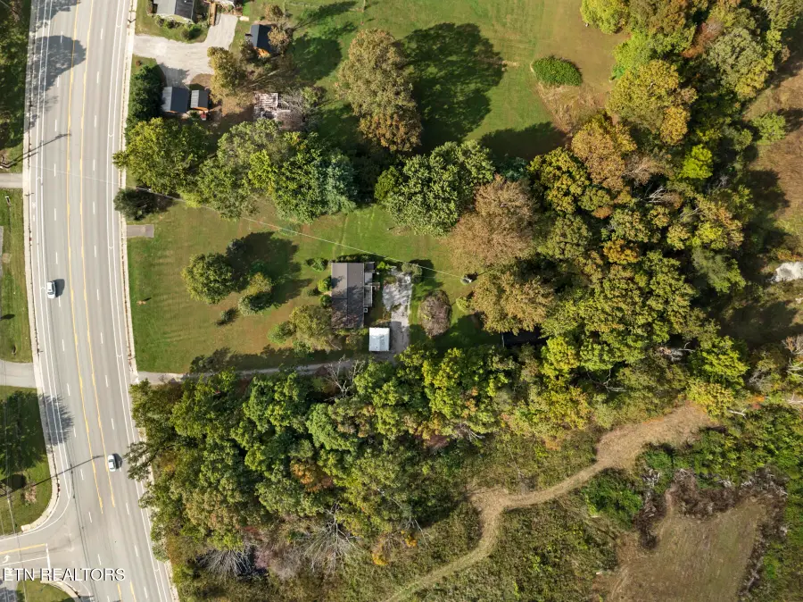 3533 Peavine Rd, Crossville, TN 38571 - #2