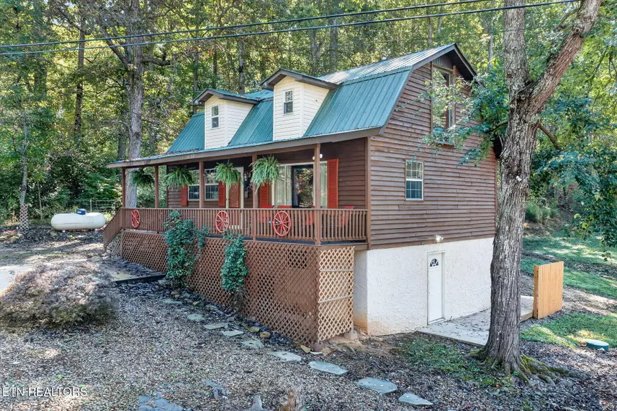 279 Siever Rd, Crossville, TN 38572 - #2